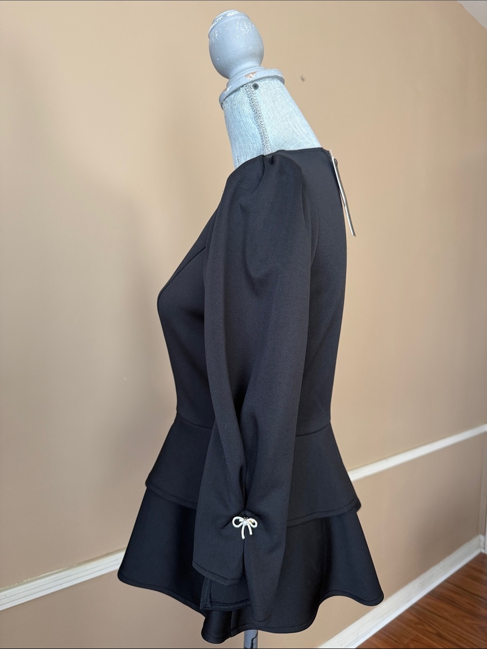 GRACIA 🖤 BLACK PEPLUM TIERED LONG-SLEEVE BLOUSE 🖤 SIZE MEDIUM 🌟NWT🌟 - Picture 7 of 17
